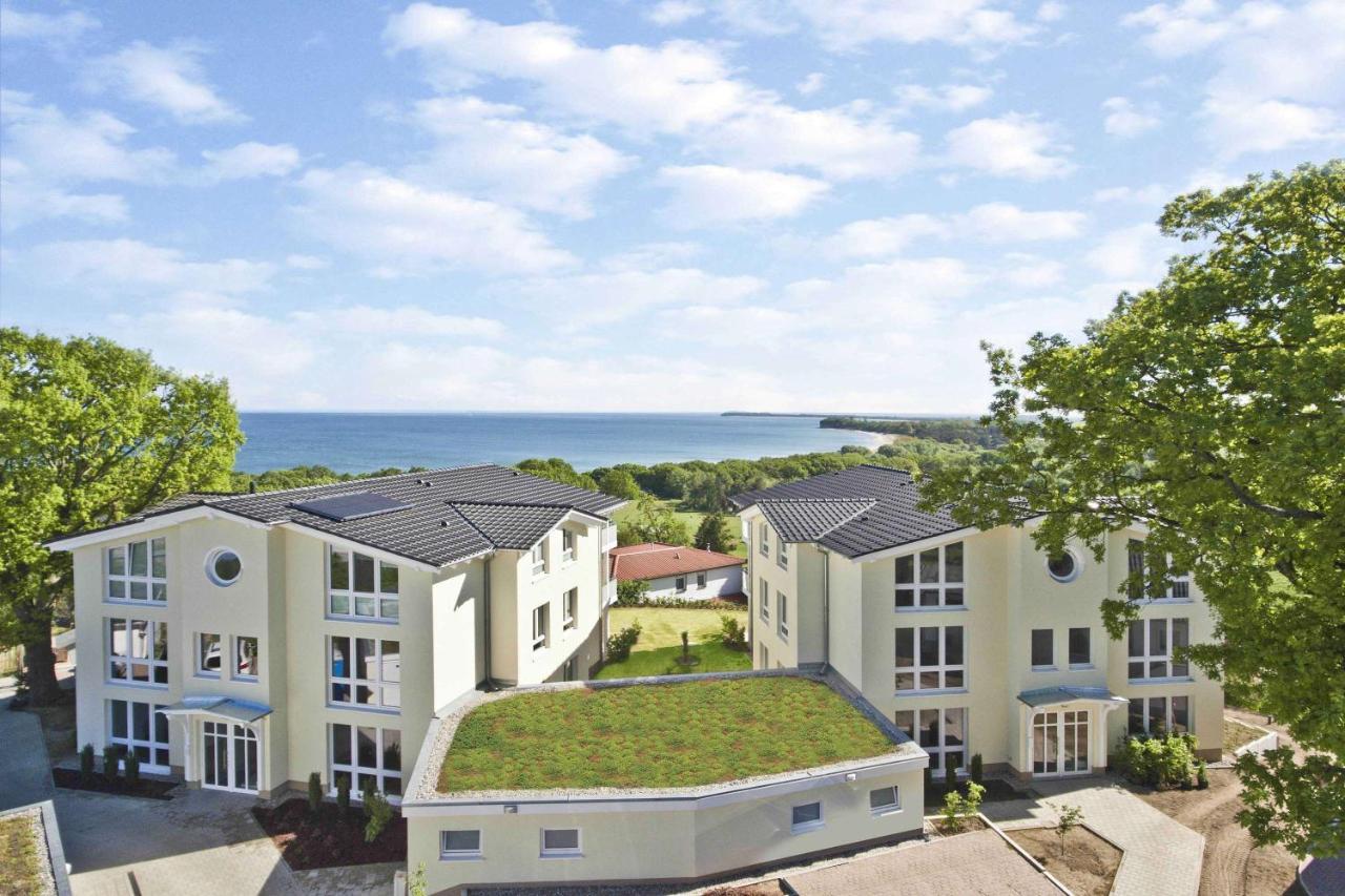 Mit Meerblick Und Balkon, Gratis Nutzung Vom Ahoi Erlebnisbad Und Sauna In Sellin - Meeresblick Fewo 33 괴렌 외부 사진